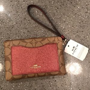 Coach Wristlet - Khaki/Metallic Cherry